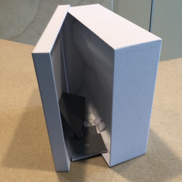 DIOR LARGE COUTURE GIFT BOX AND EXTRAS - Picture 12 of 16